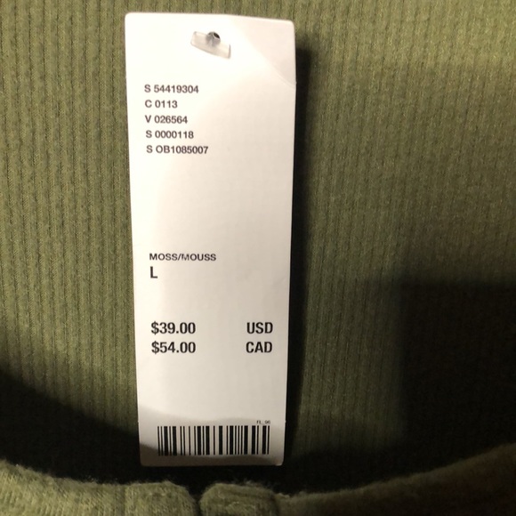 Out from under ribbed long sleeve top - Picture 3 of 6